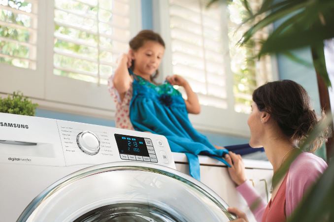 Mașină de spălat Samsung Eco Bubble