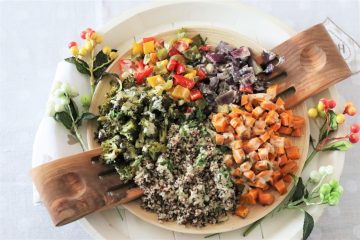 salata de quinoa cu legume coapte