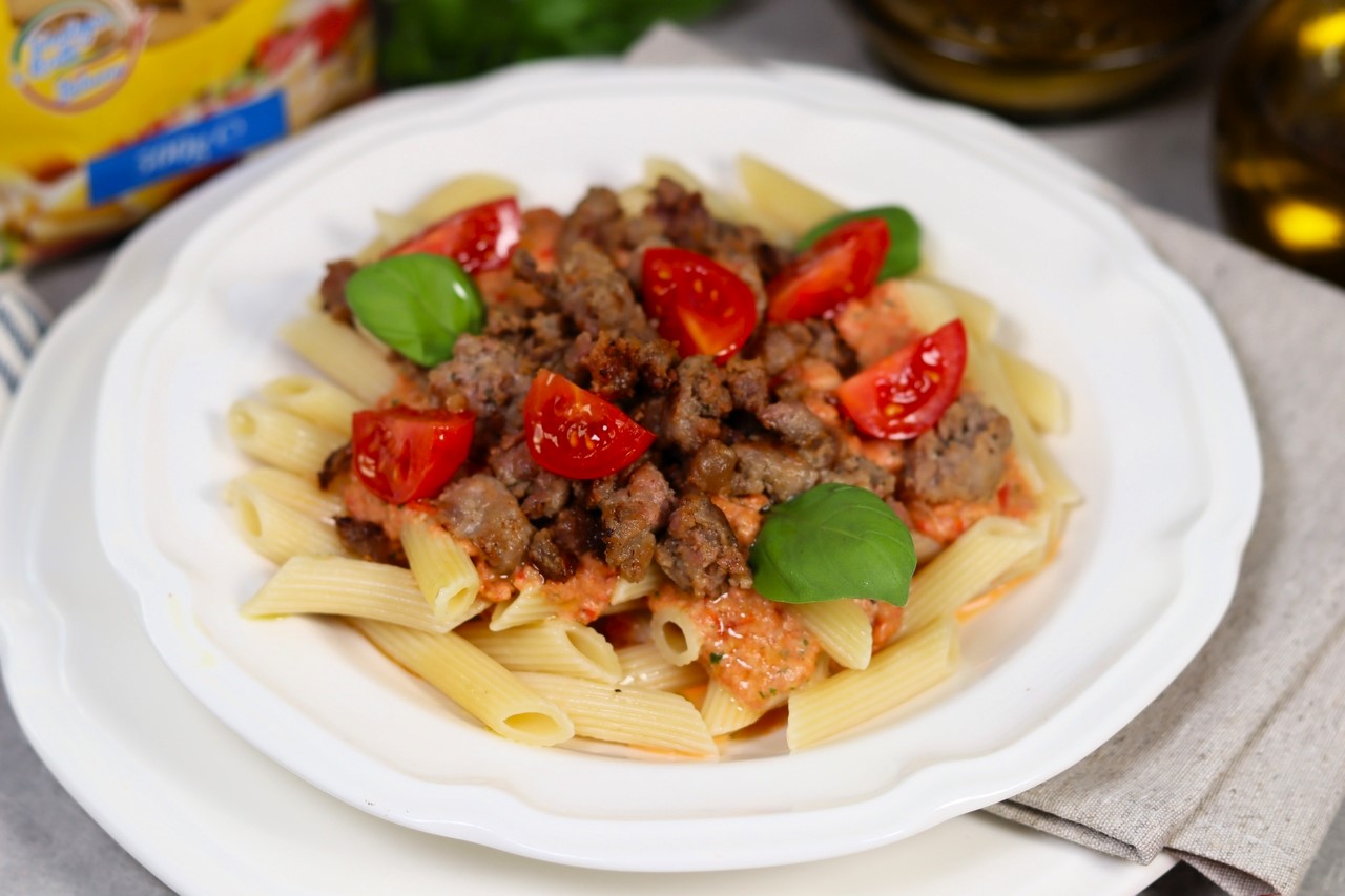 Pasta salsiccia e pomodoro