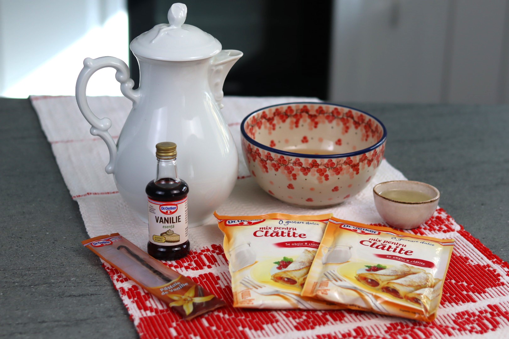 Tort de clatite cu crema de mascarpone