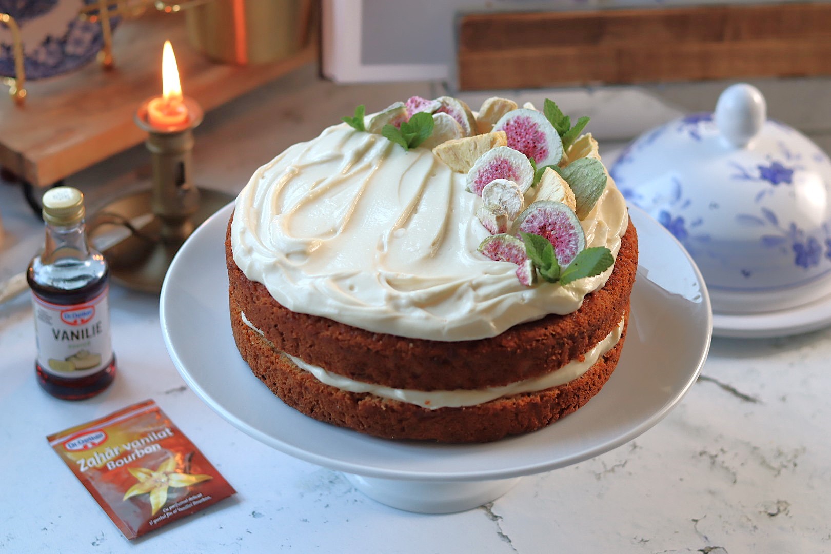 carrot cake cu crema de branza